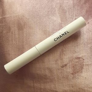 CHANEL Intensive Spot Treatment